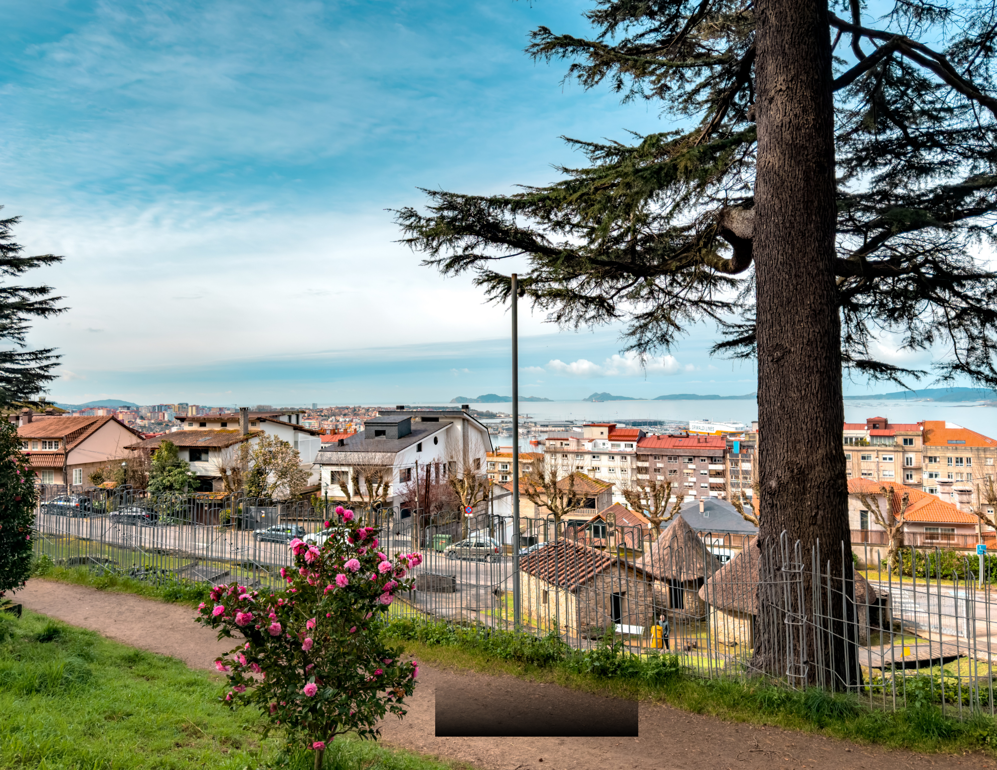 Vigo Travel Guide (13).png